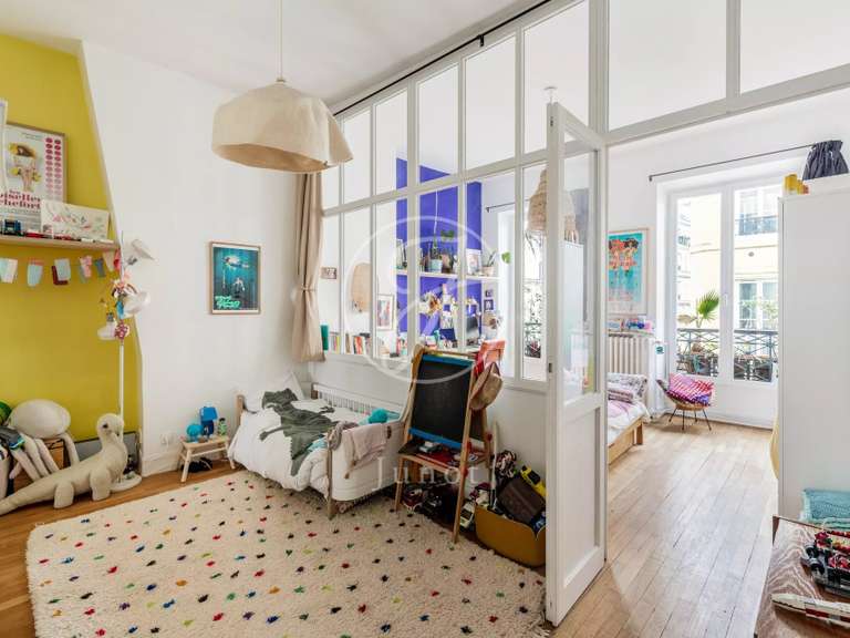 Appartement Paris 10e - 4 chambres - 162m²