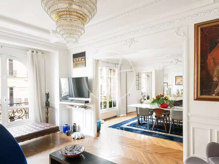 Appartement Paris 10e - 4 chambres - 157m²