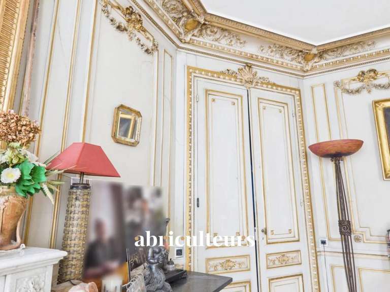 Appartement Paris 10e - 3 chambres - 129m²