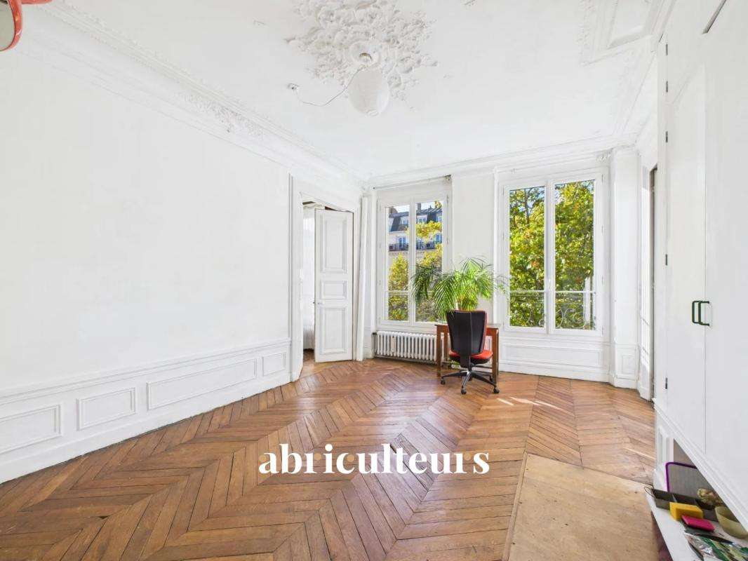 Appartement Paris 10e