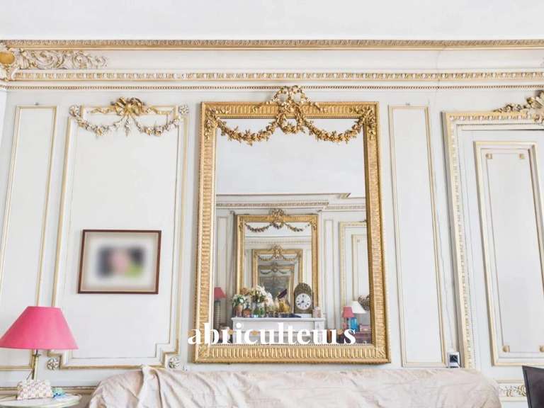 Appartement Paris 10e - 3 chambres - 129m²