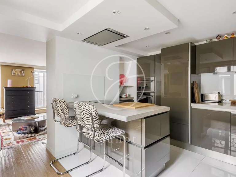 Appartement Paris 10e - 1 chambre - 80m²