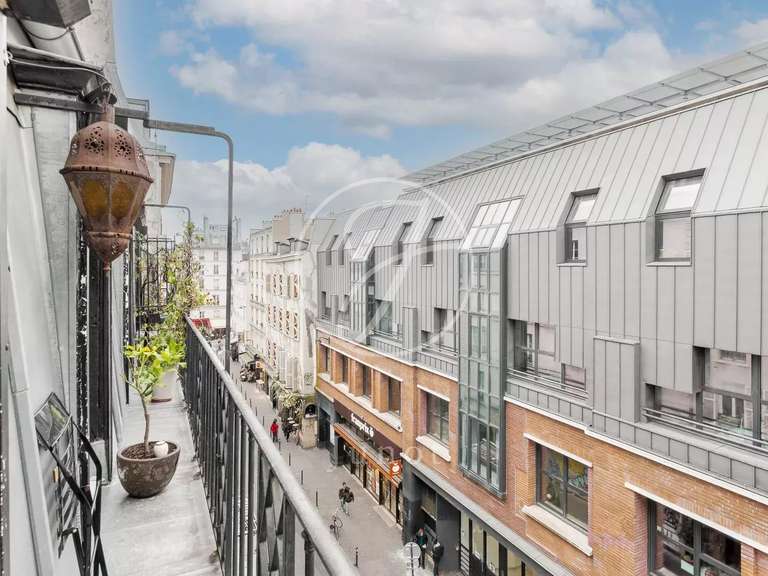 Appartement Paris 10e - 1 chambre - 80m²