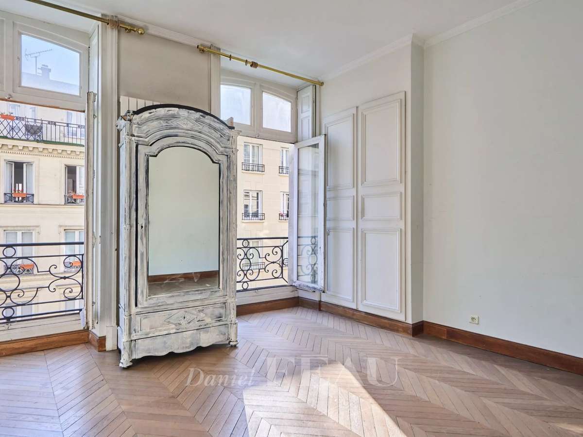 Appartement Paris 10e