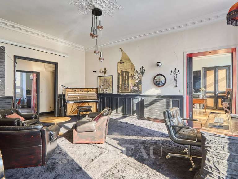 Appartement Paris 10e - 3 chambres - 172m²