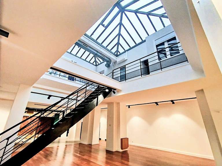 Apartment Paris 10e - 4 bedrooms - 345m²