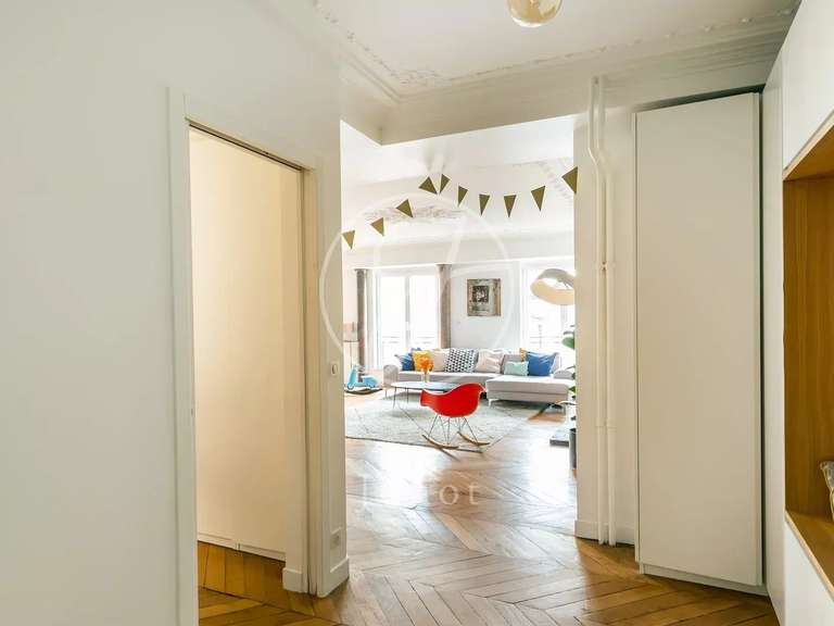Appartement Paris 10e - 4 chambres - 133m²