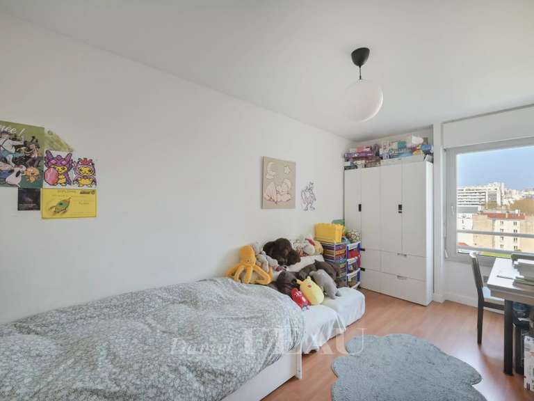 Appartement Paris 10e - 84m²