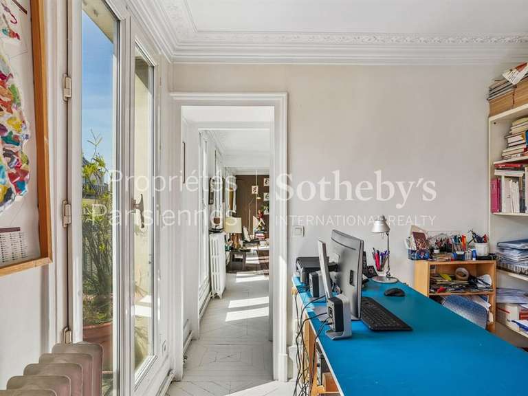 Appartement Paris 10e - 3 chambres - 114m²