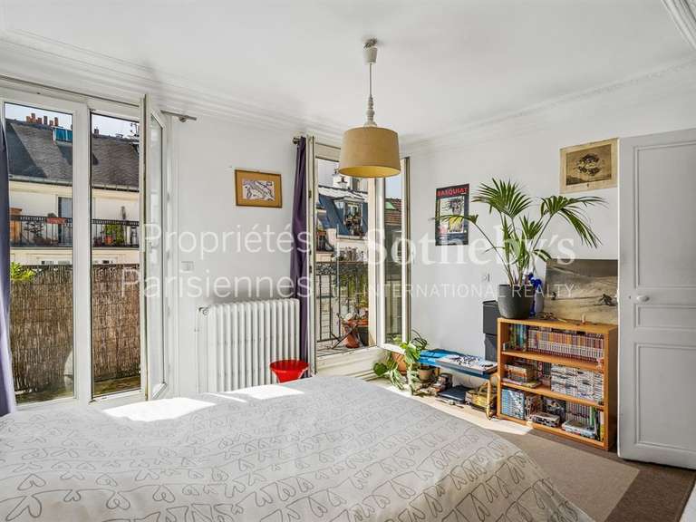 Appartement Paris 10e - 3 chambres - 114m²