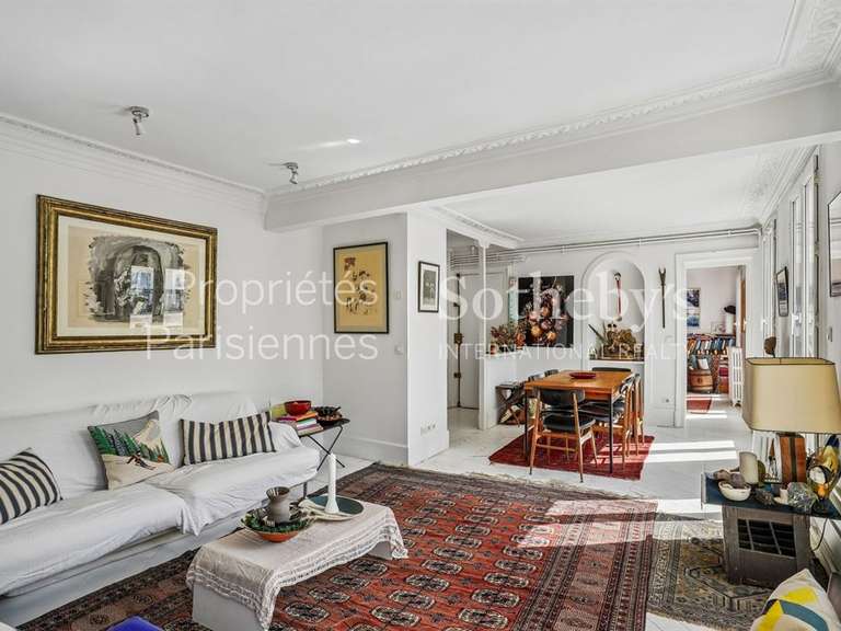 Appartement Paris 10e - 2 chambres - 114m²