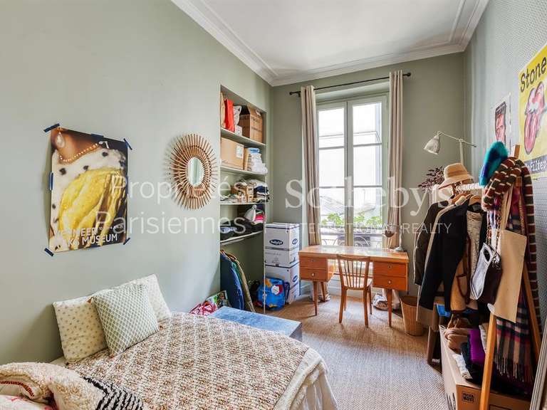 Appartement Paris 10e - 5 chambres - 196m²