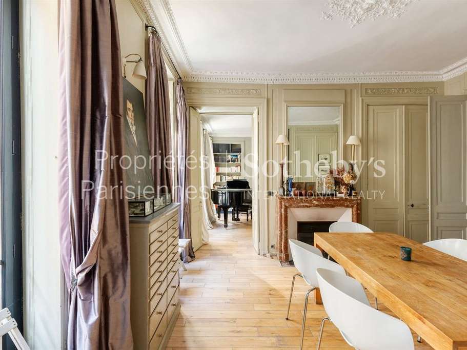 Appartement Paris 10e
