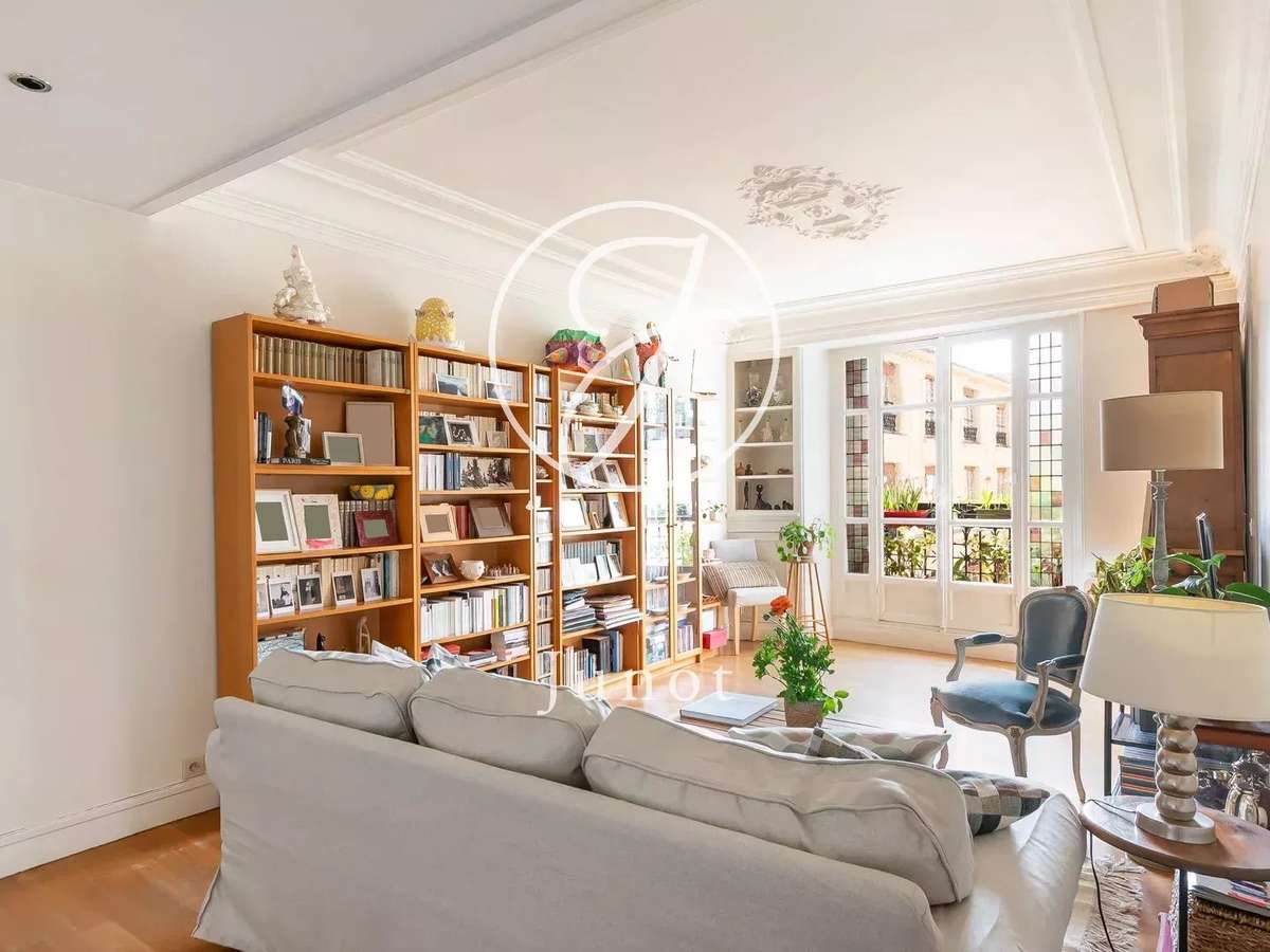 Appartement Paris 10e