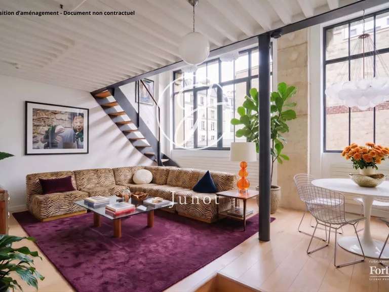 Appartement Paris 10e - 2 chambres - 80m²