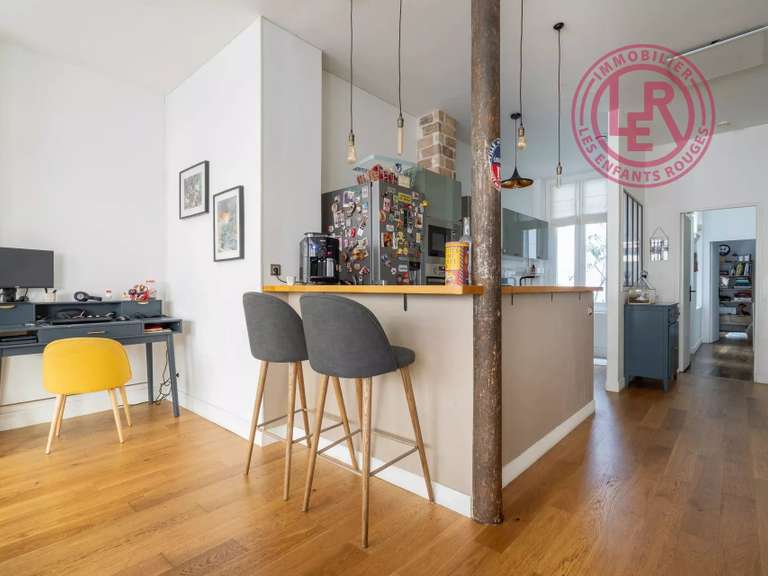Appartement Paris 10e - 3 chambres - 110m²