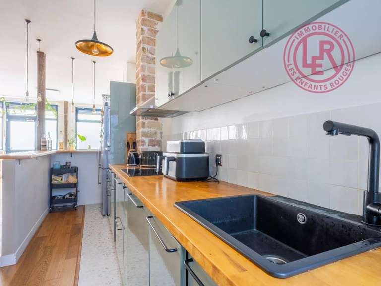 Appartement Paris 10e - 3 chambres - 110m²