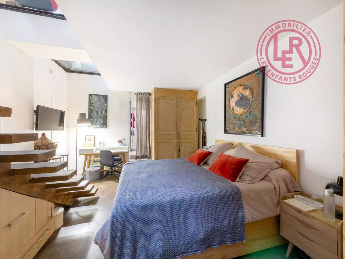 Apartment Paris 10e