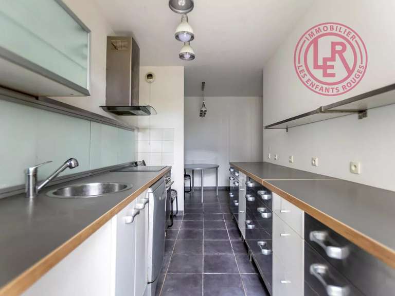 Appartement Paris 10e - 3 chambres - 108m²