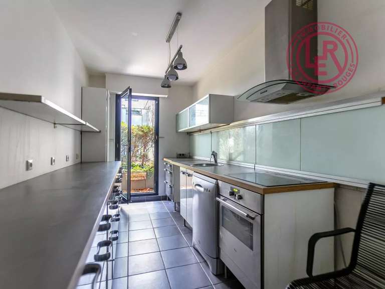 Appartement Paris 10e - 3 chambres - 108m²