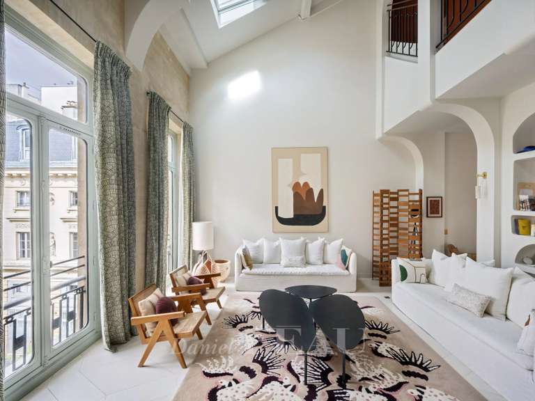 Appartement Paris 10e - 5 chambres - 200m²