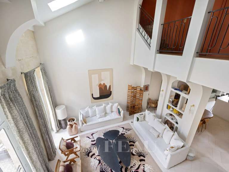 Appartement Paris 10e - 5 chambres - 200m²