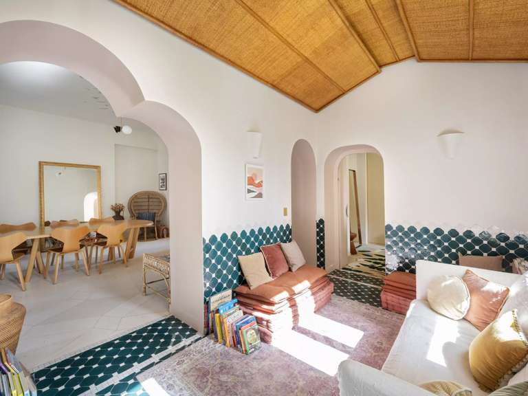 Appartement Paris 10e - 5 chambres - 200m²