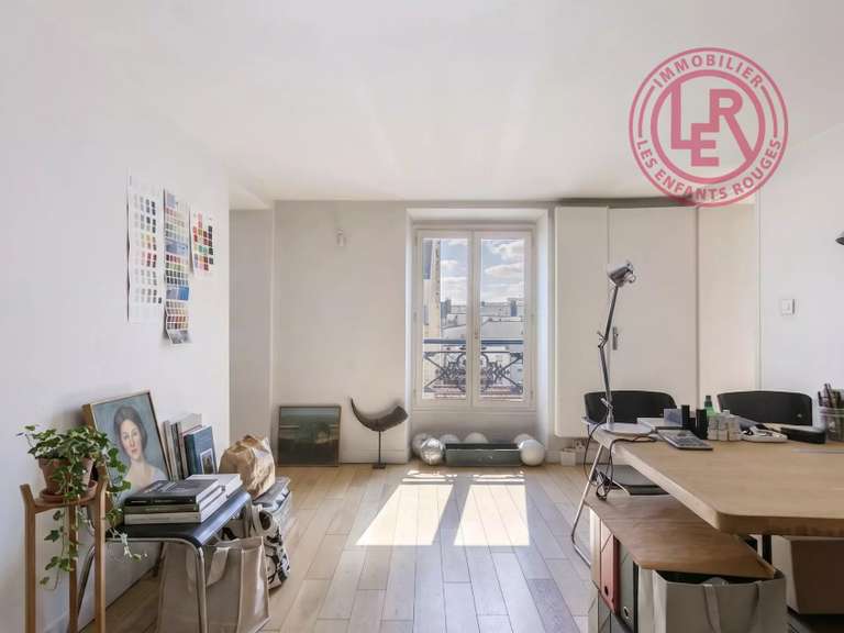 Appartement Paris 10e - 3 chambres - 90m²