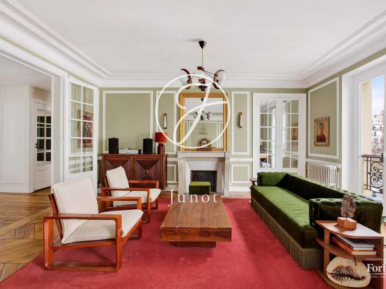 Appartement Paris 10e - 3 chambres - 96m²