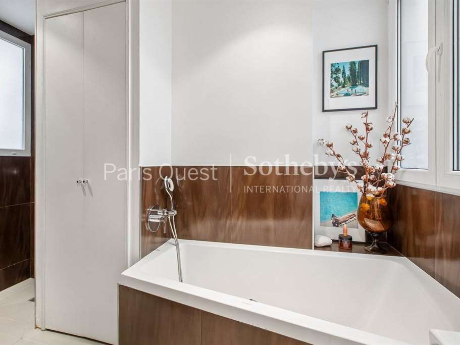Appartement Paris 10e