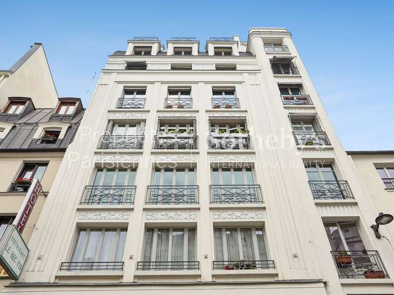 Appartement Paris 10e - 2 chambres - 110m²