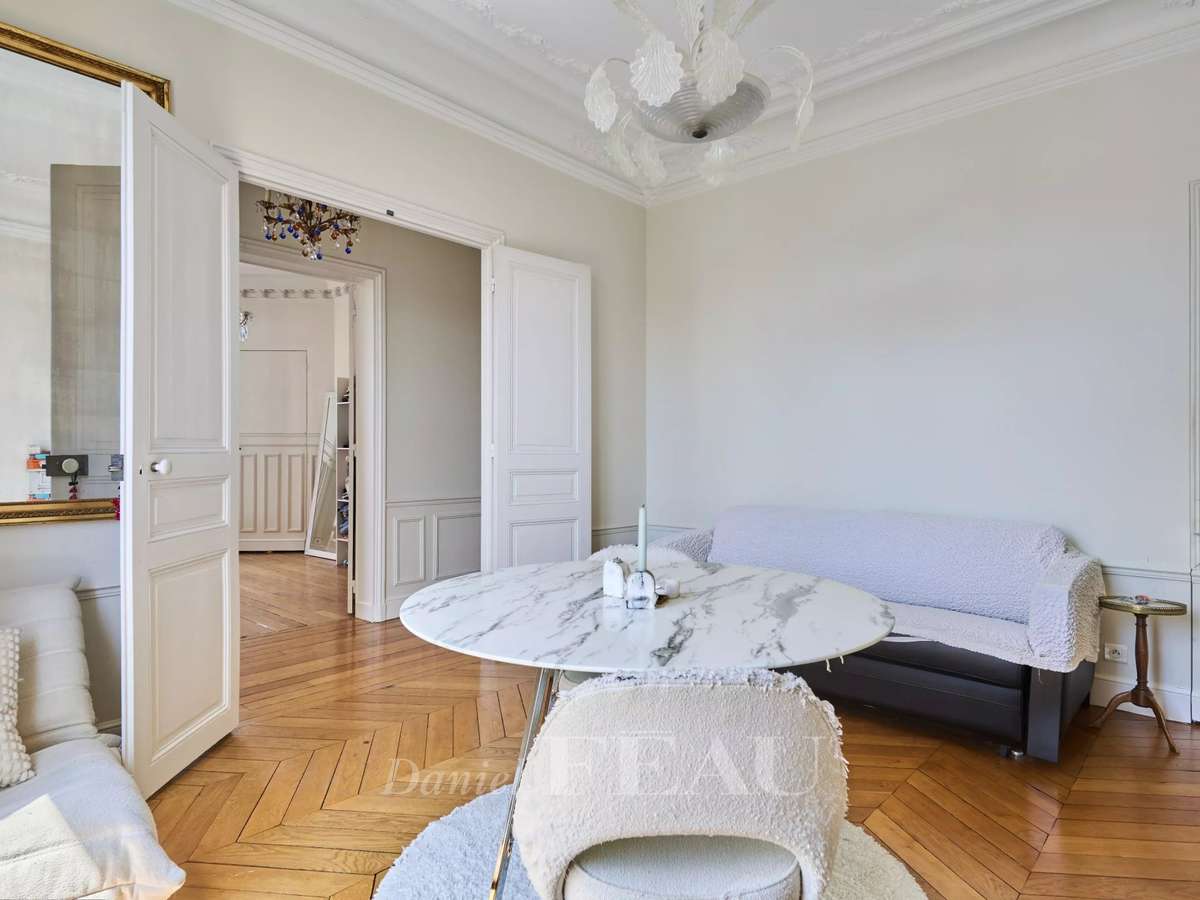 Appartement Paris 10e