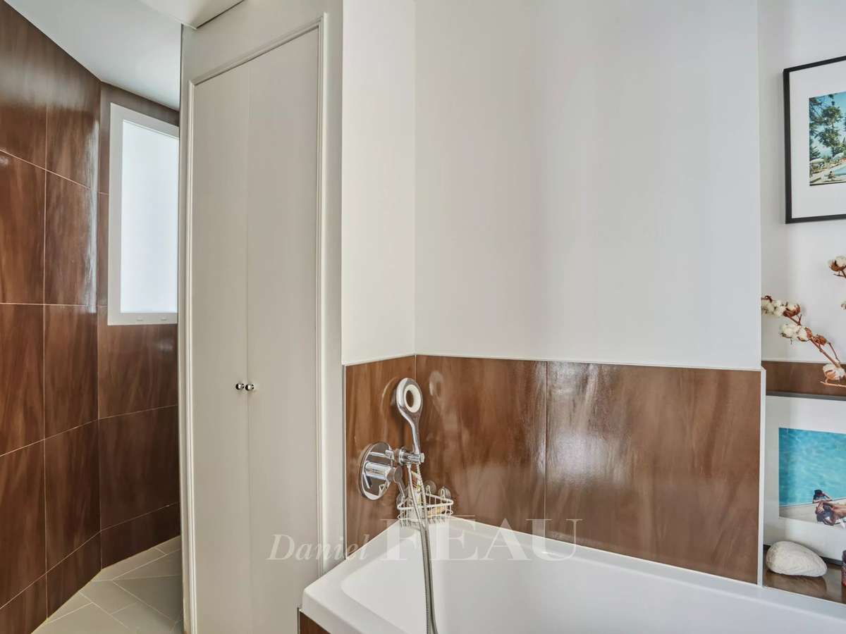 Appartement Paris 10e