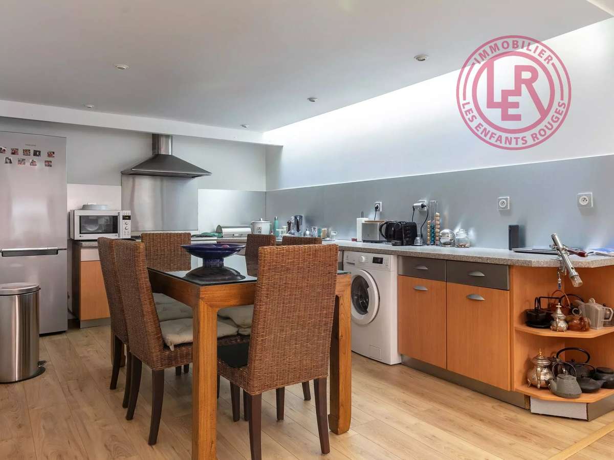 Apartment Paris 10e