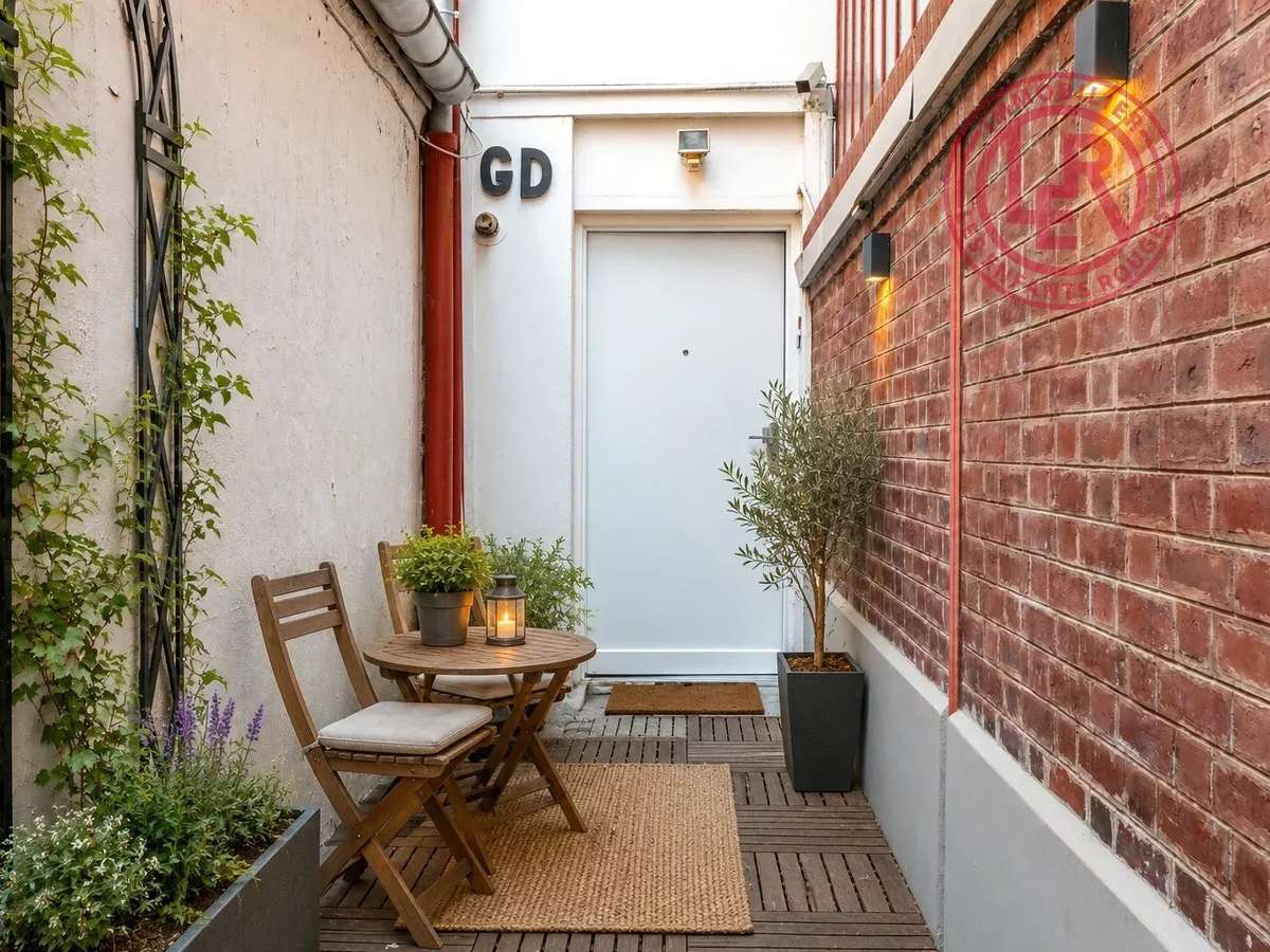 Apartment Paris 10e