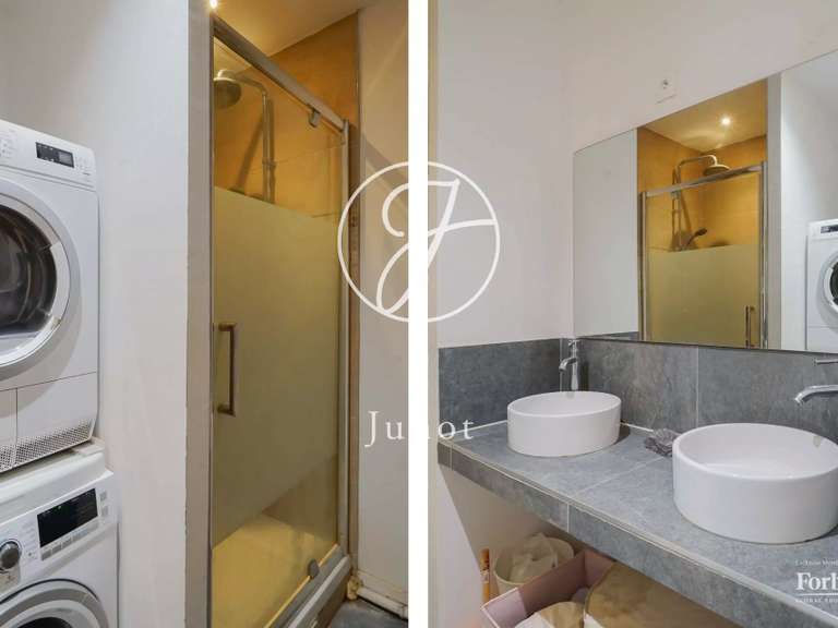 Appartement Paris 10e - 4 chambres - 138m²