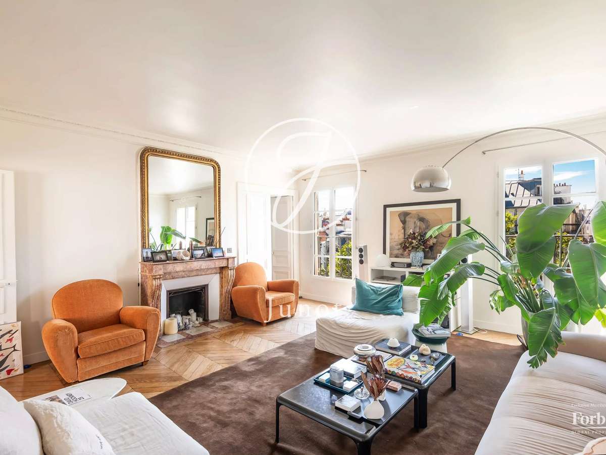 Appartement Paris 10e