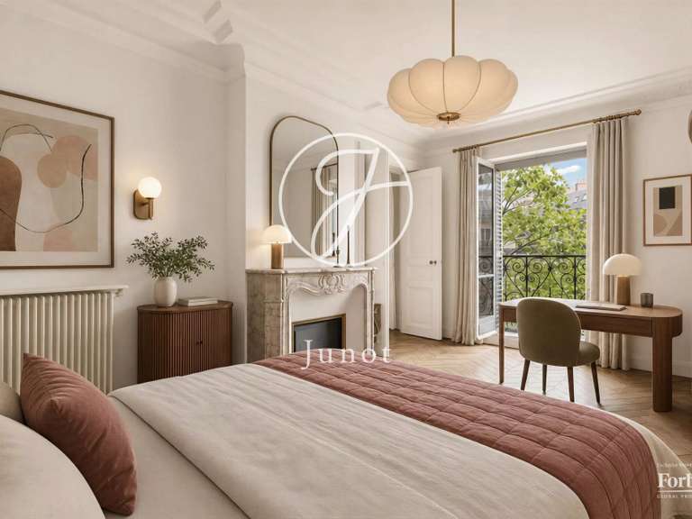 Appartement Paris 10e - 2 chambres - 115m²