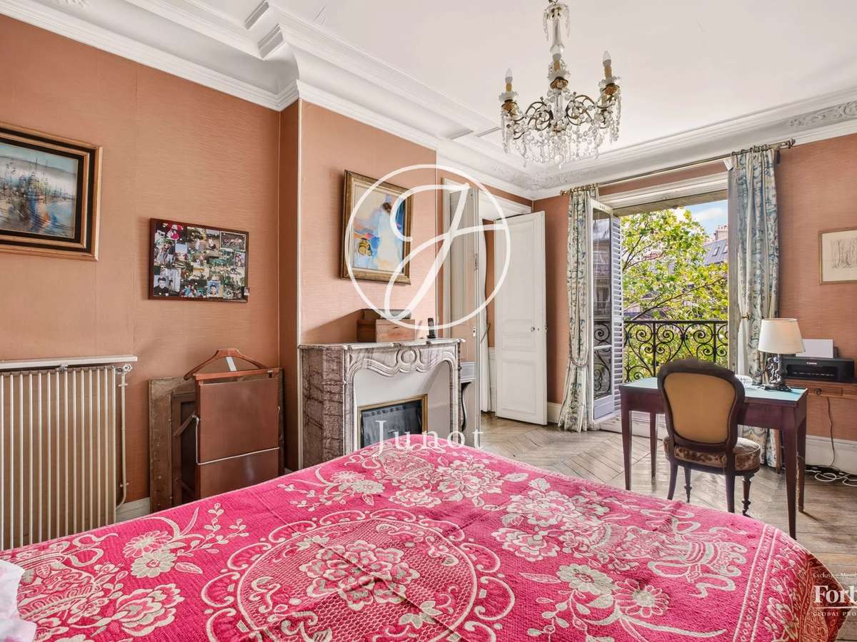 Appartement Paris 10e