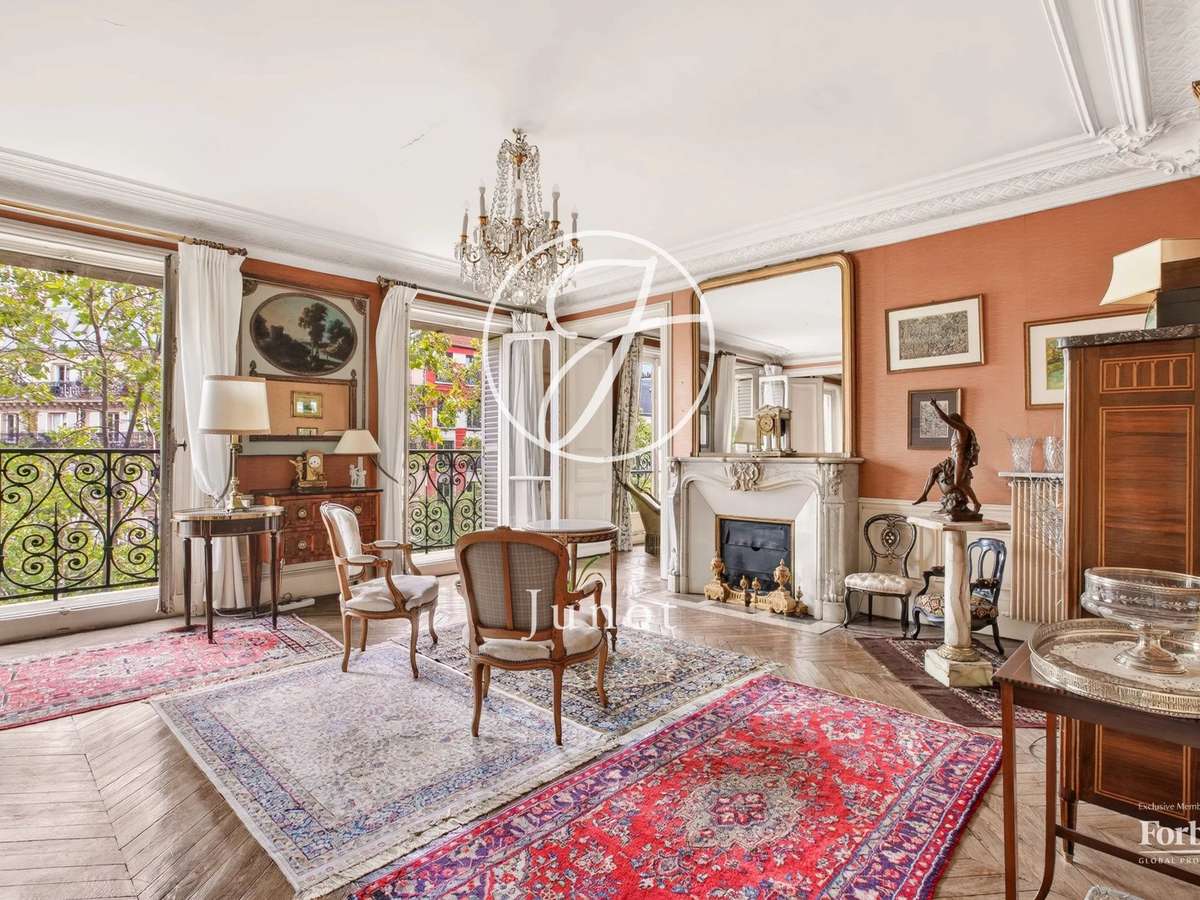 Appartement Paris 10e