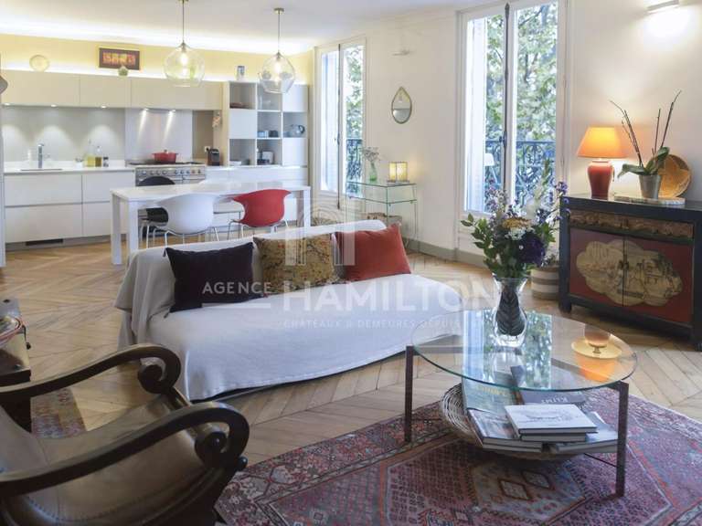 Apartment Paris 10e - 3 bedrooms - 97m²