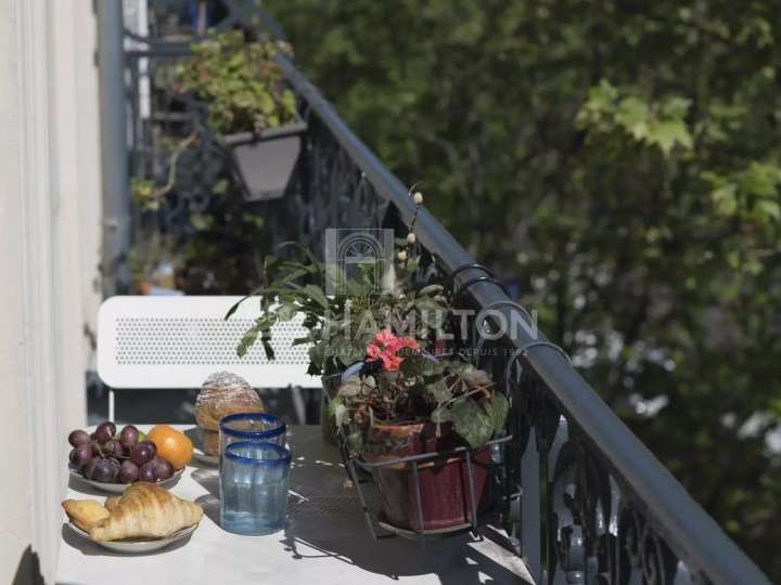 Appartement Paris 10e - 3 chambres - 97m²