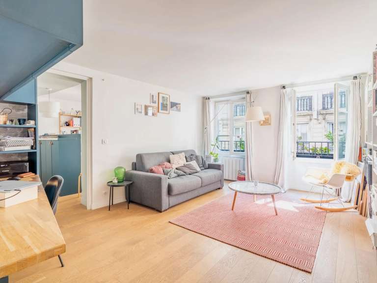 Appartement Paris 10e - 2 chambres - 87m²