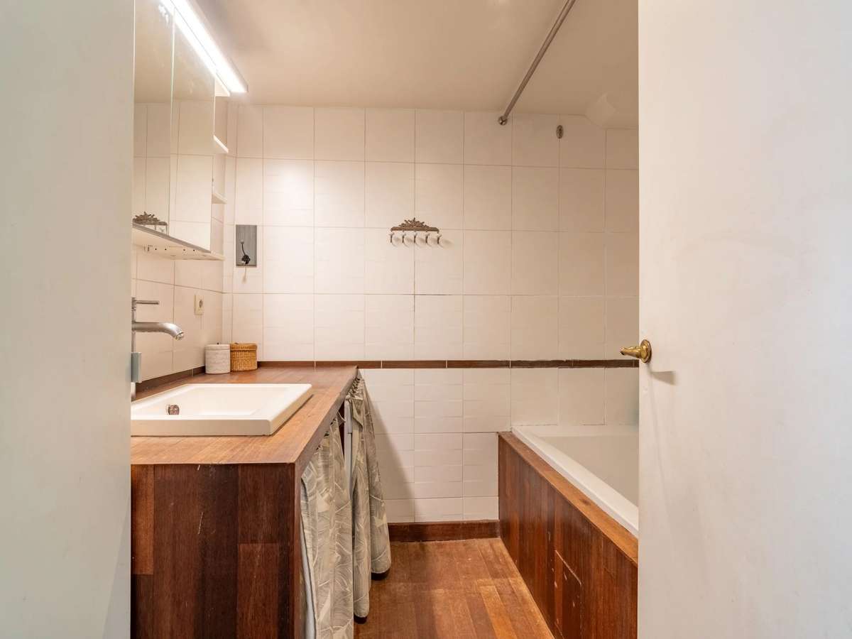 Apartment Paris 10e