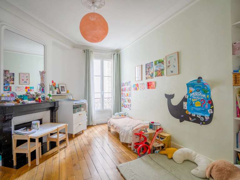 Appartement Paris 10e - 3 chambres - 94m²