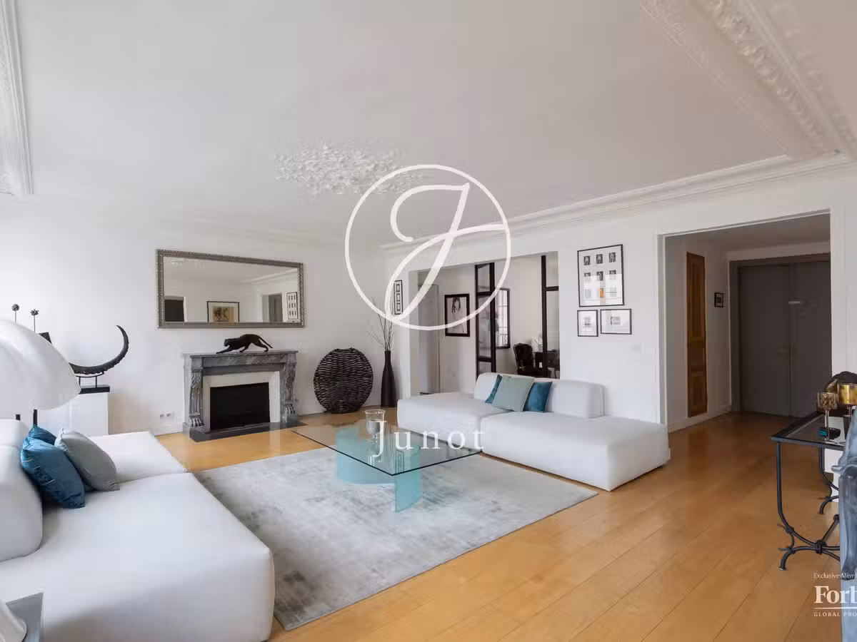 Appartement Paris 10e