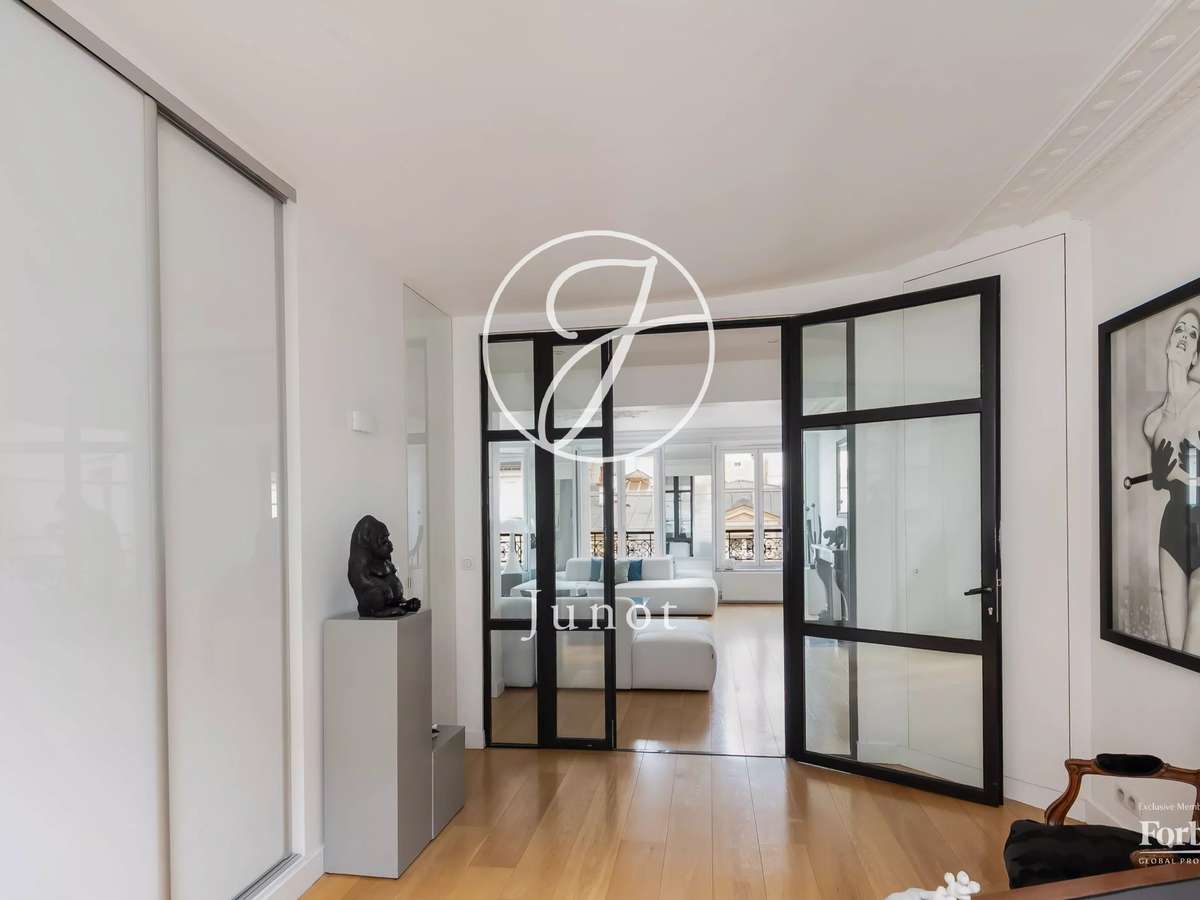 Appartement Paris 10e