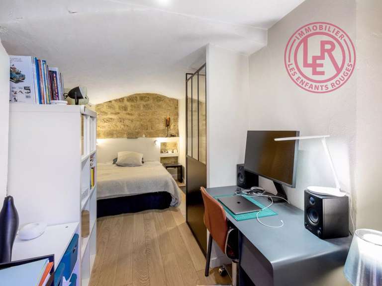 Appartement Paris 10e - 3 chambres - 121m²