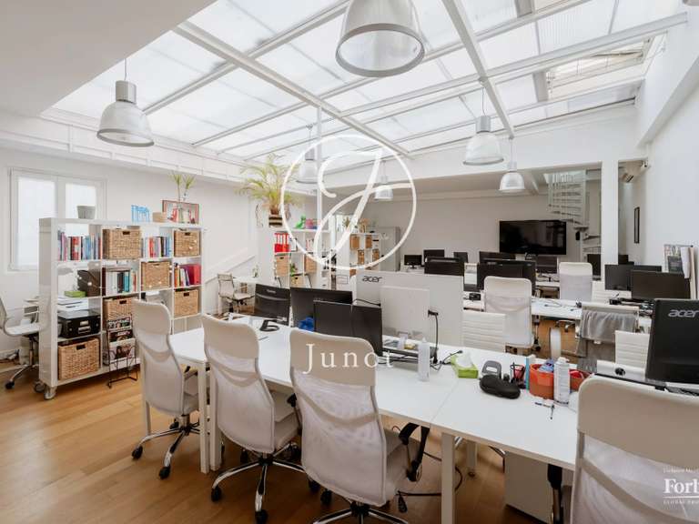 Appartement Paris 10e - 197m²