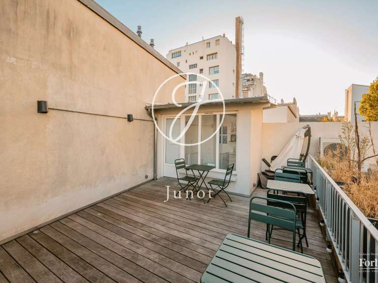 Appartement Paris 10e - 197m²